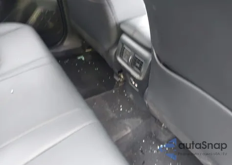 2021 Toyota Rav4 Xle Premium из США, поврежденный, VIN 2T3A1RFV8MW227754